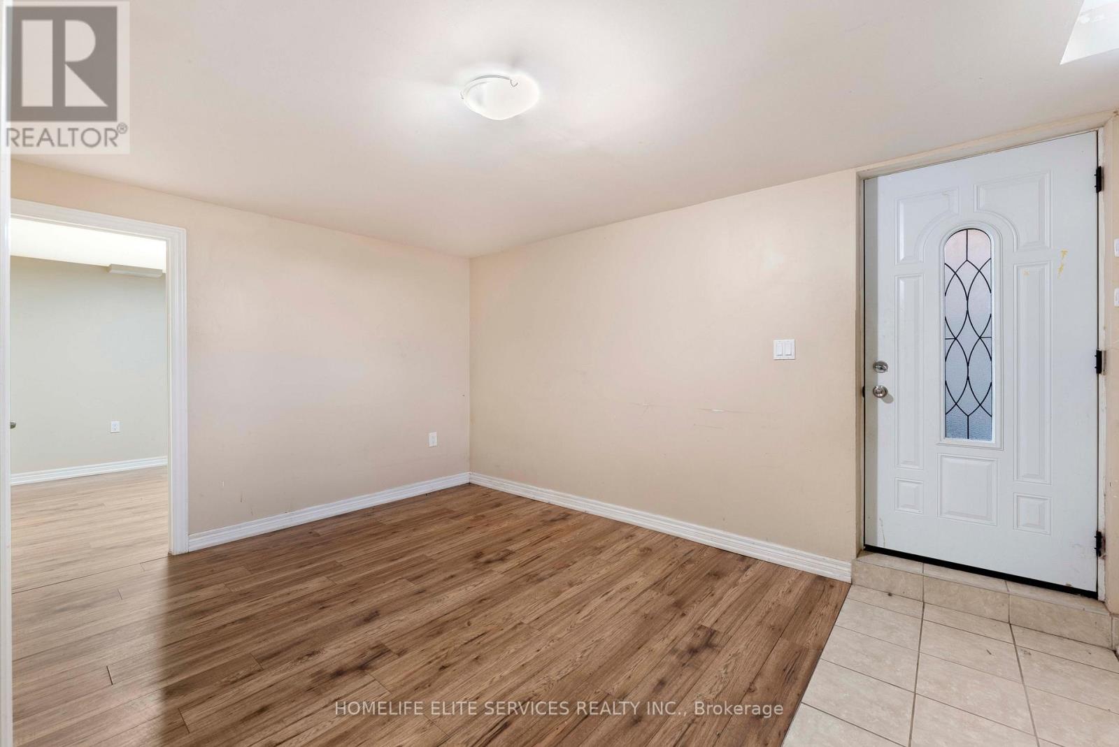 Photo 37 of 13 Atkinson Court, Ajax ON