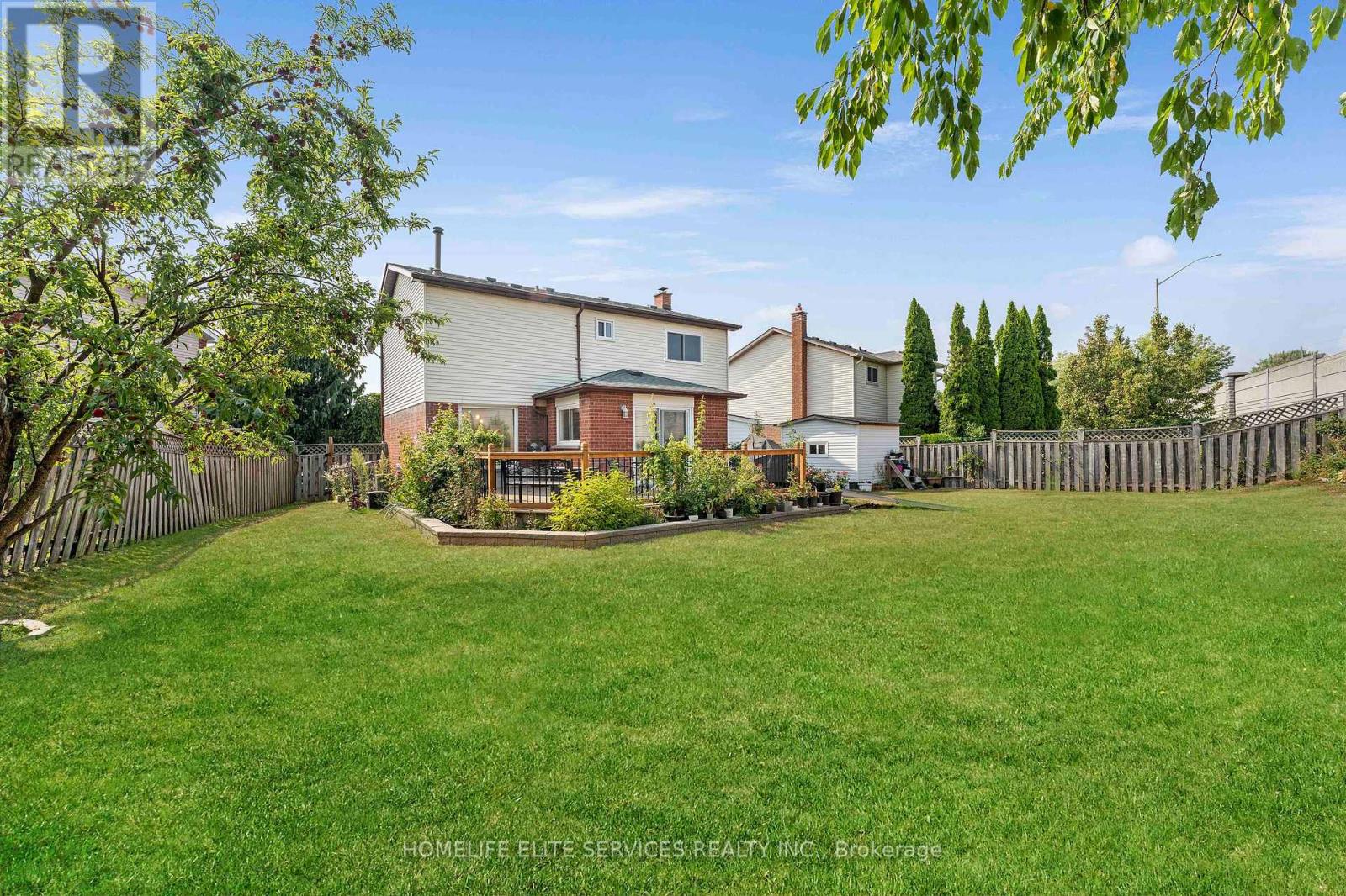 Photo 44 of 13 Atkinson Court, Ajax ON