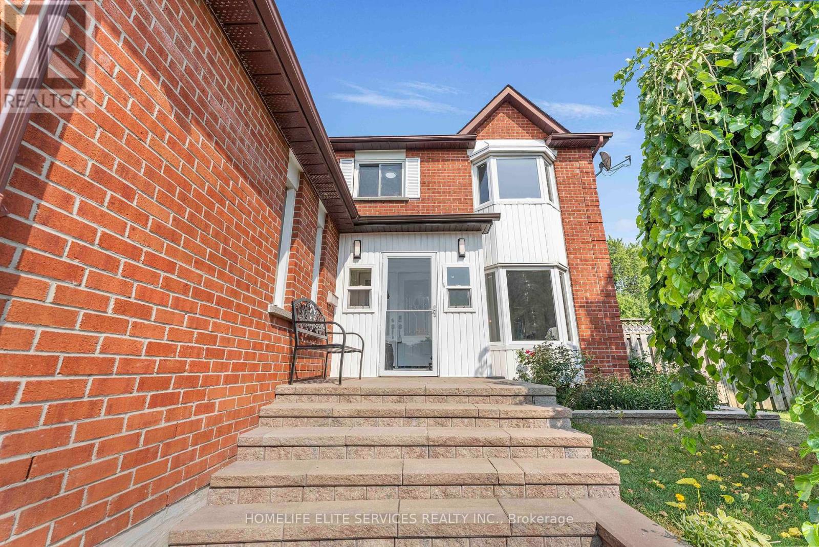 Photo 48 of 13 Atkinson Court, Ajax ON