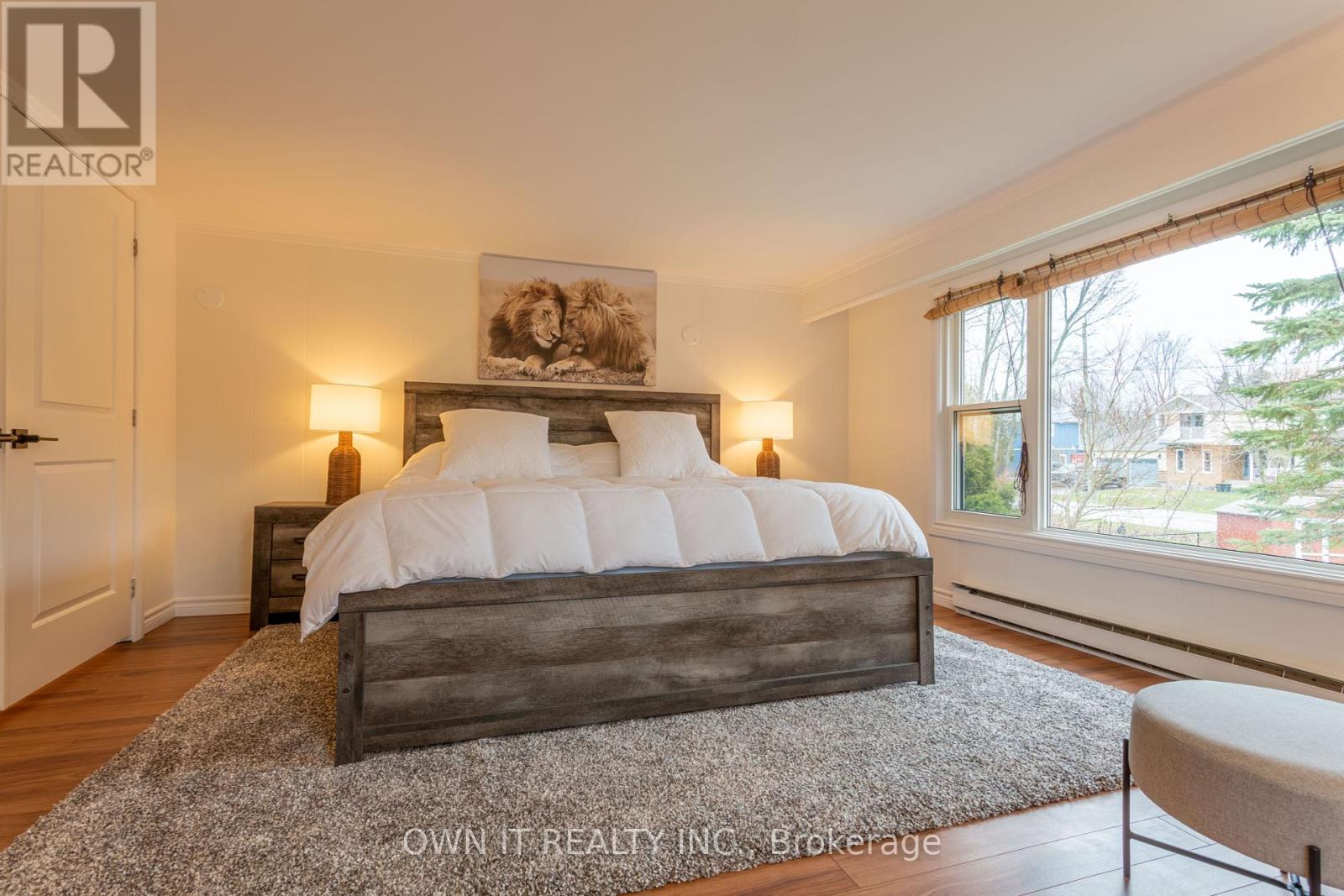 Photo 26 of 648 10th Line, Innisfil ON