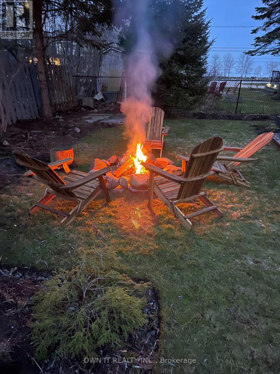 Photo 31 of 648 10th Line, Innisfil ON