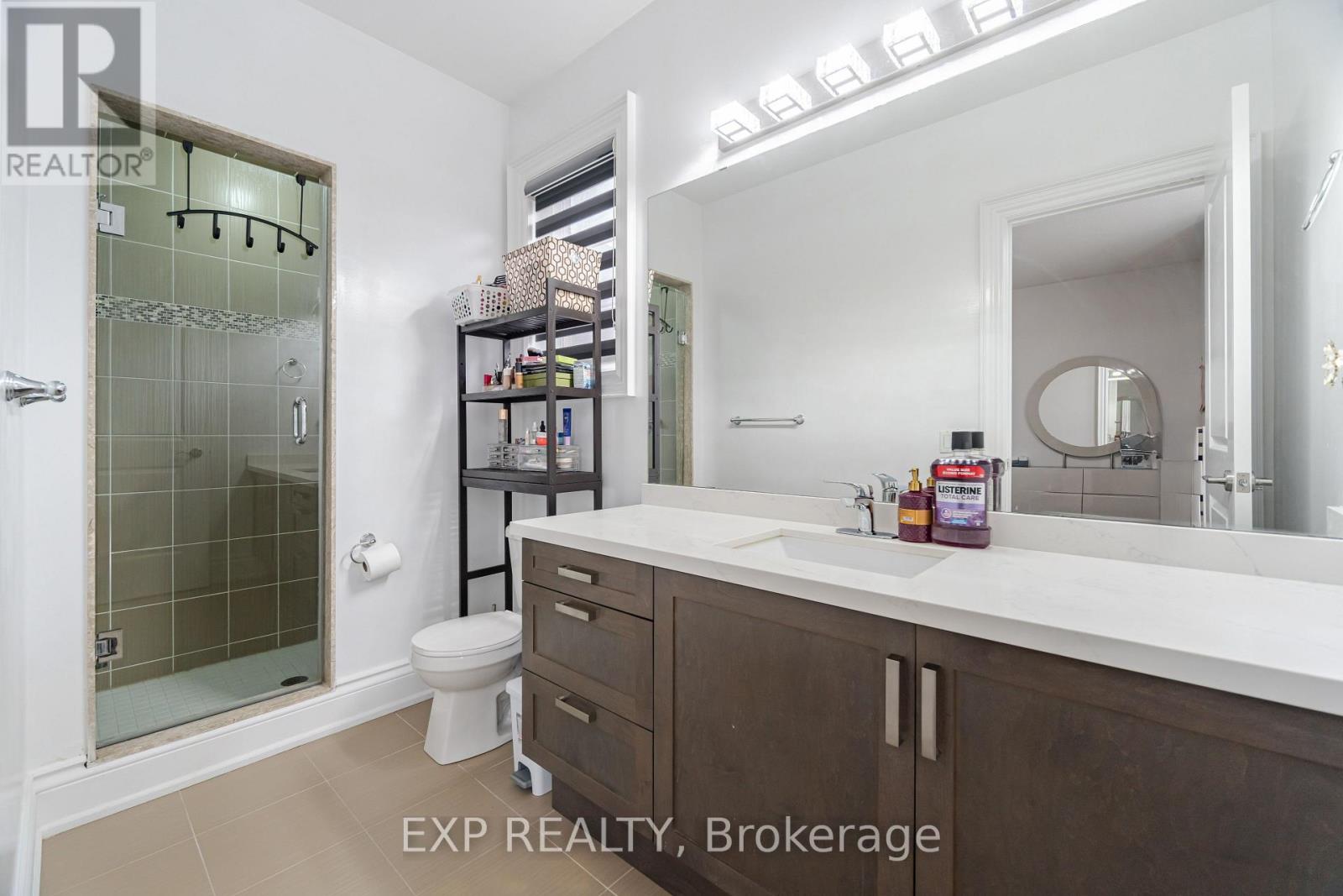 Photo 29 of 190 Torrey Pines Road, Vaughan ON