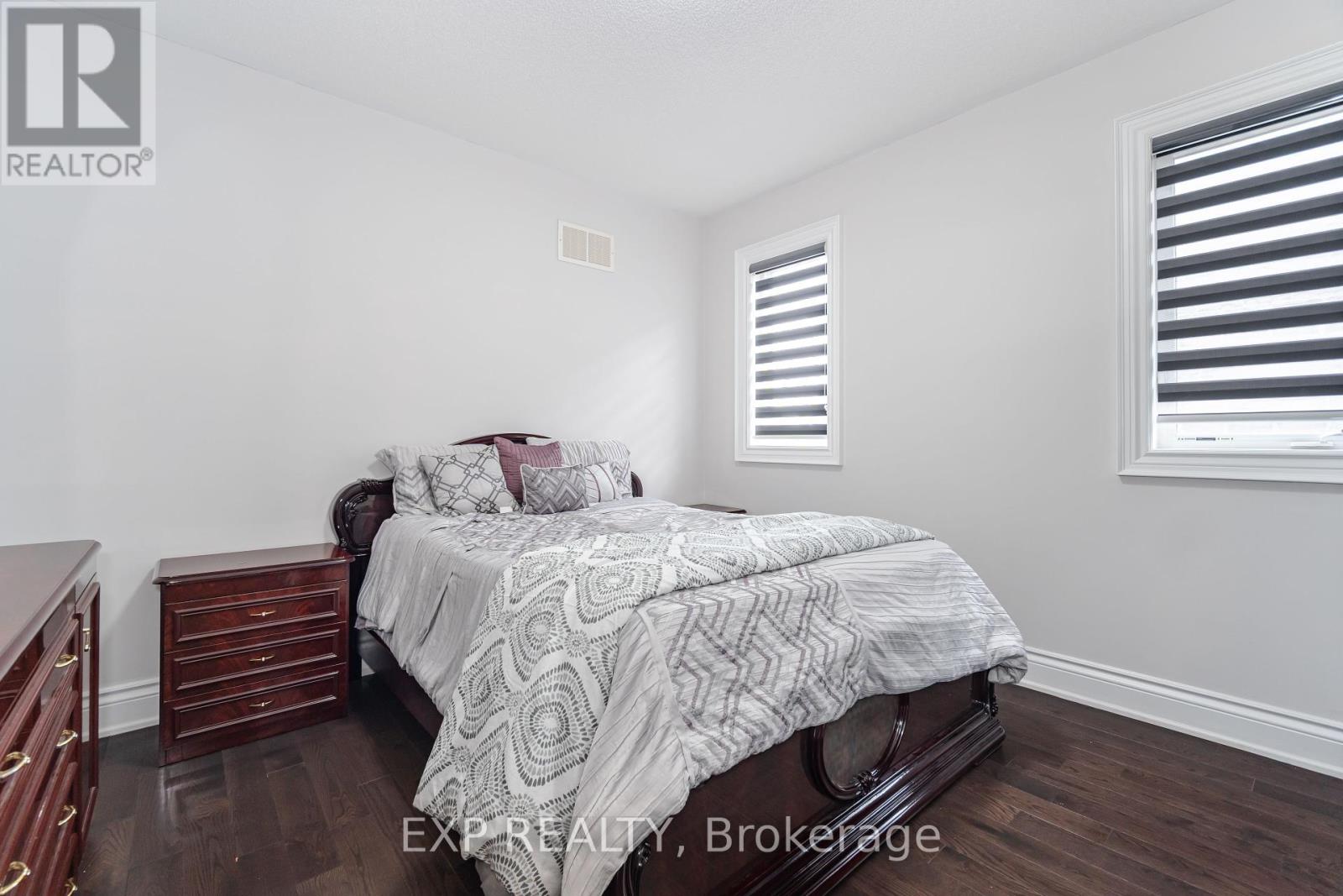 Photo 30 of 190 Torrey Pines Road, Vaughan ON