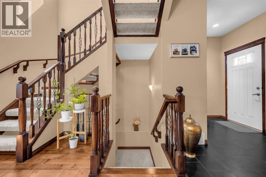 Photo 15 of 1011 Kings Heights Road Se, Airdrie AB