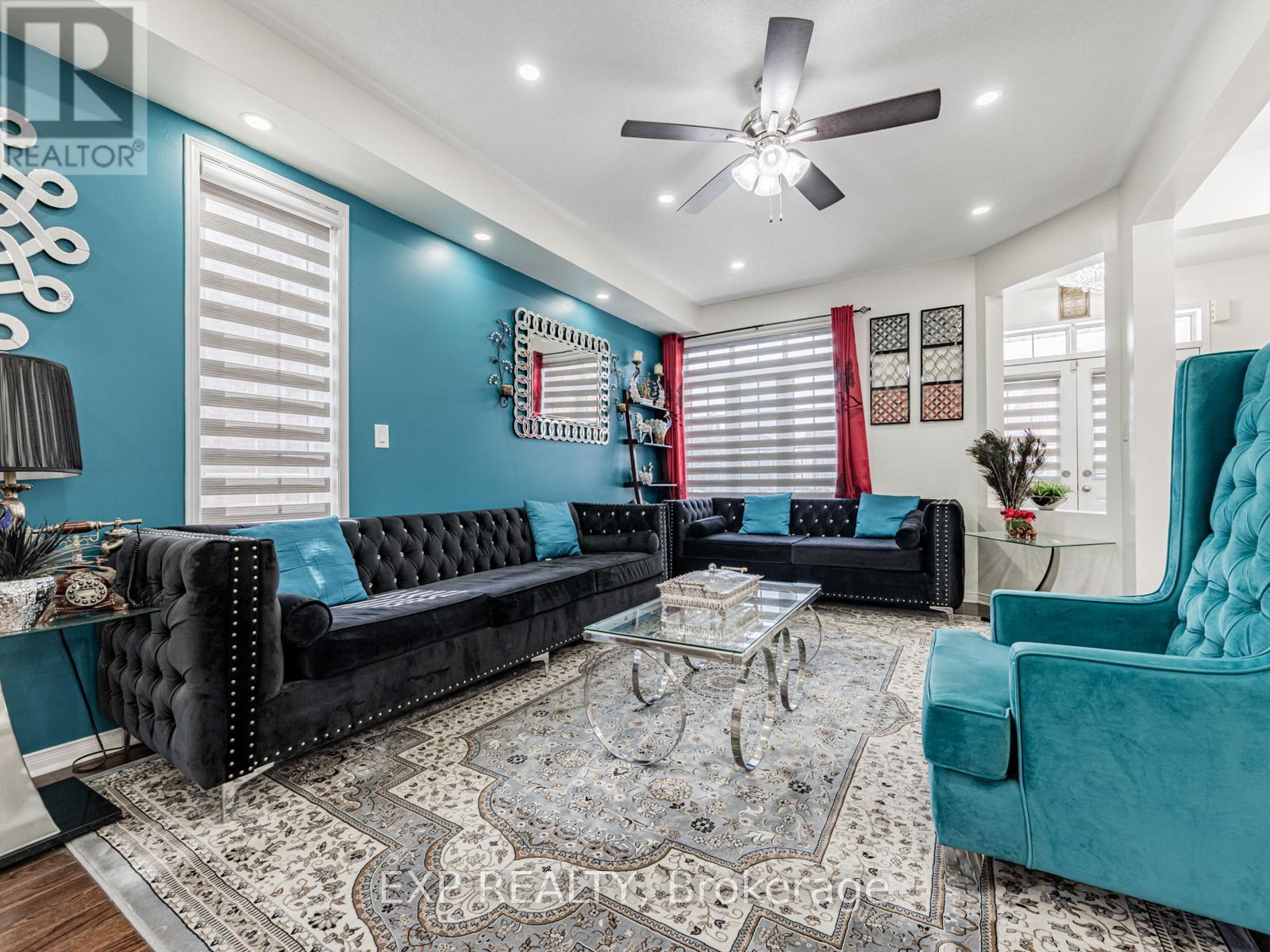 Photo 18 of 53 Fred Young Drive, Toronto ON