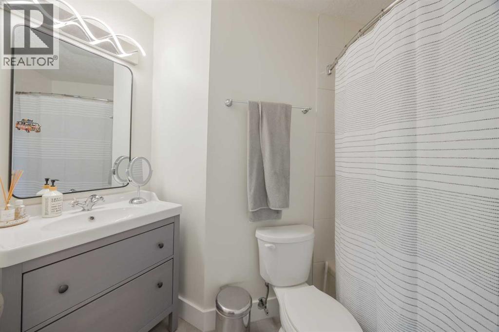 Single Family House for Sale in  McKinley Place SE McKenzie Lake Calgary 
