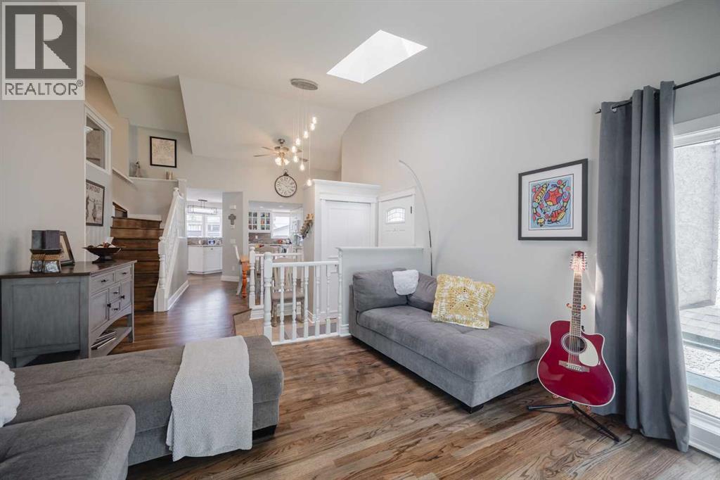 Single Family House for Sale in  McKinley Place SE McKenzie Lake Calgary 