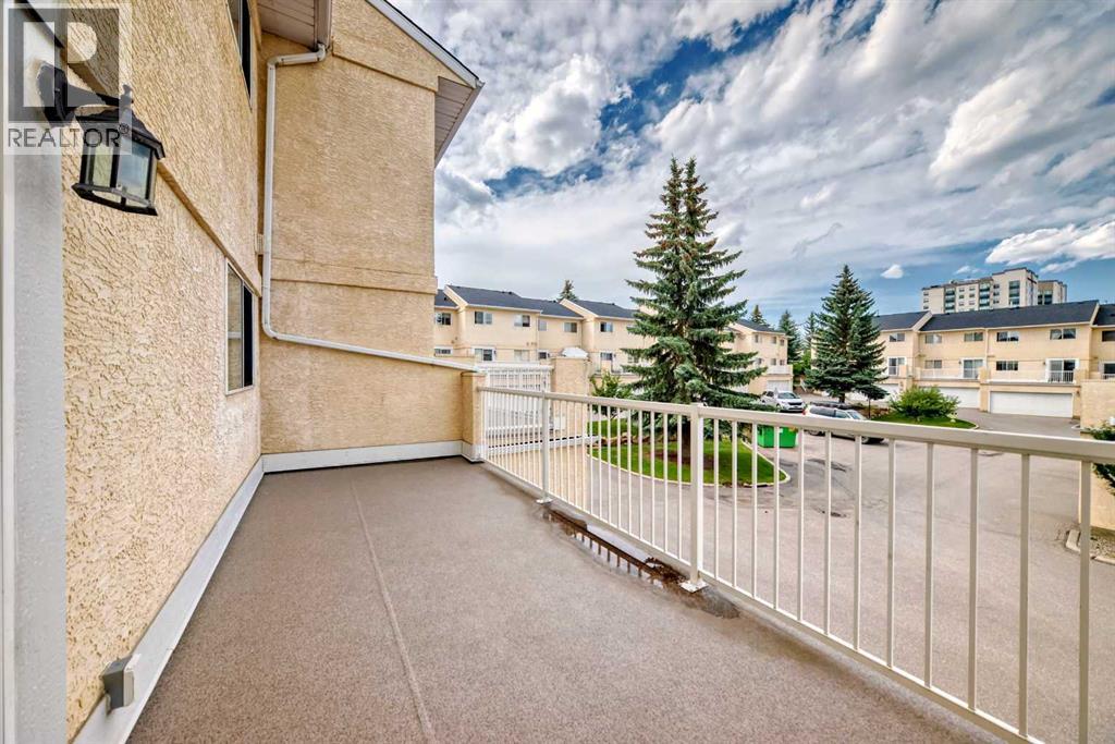 Photo 12 of 7 Millrose Place Sw, Calgary AB