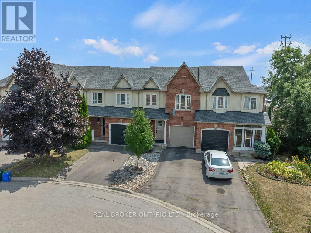 Photo 18 of 332 Riverstone Drive, Oakville ON