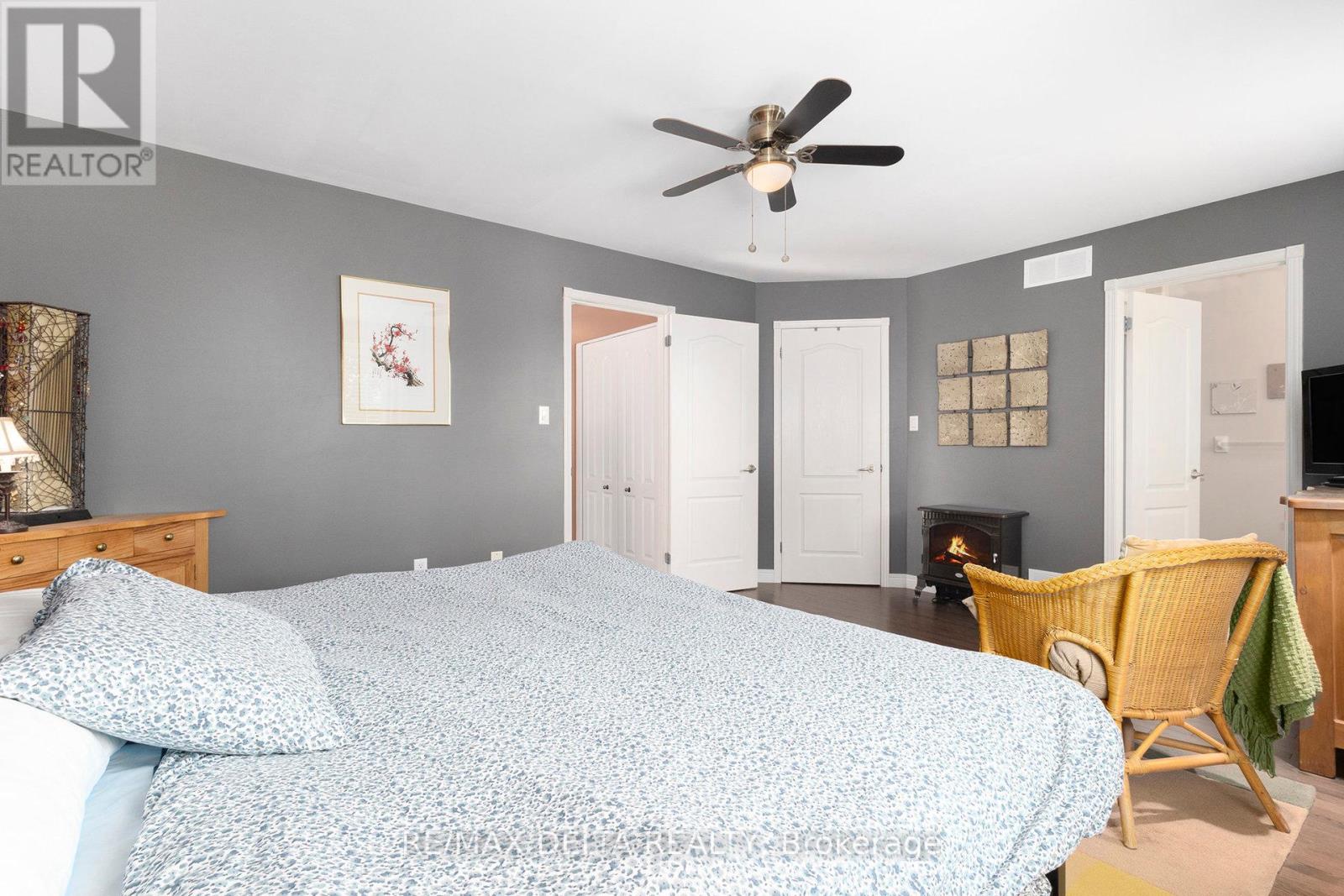 Photo 21 of 176 Louise Street, Clarencerockland ON