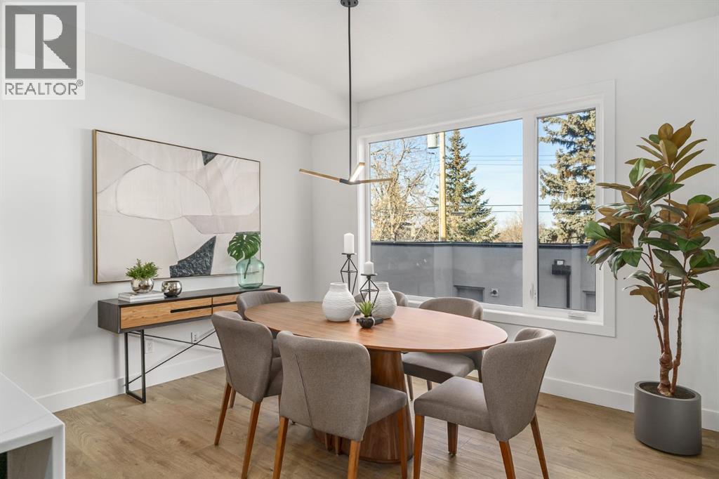Single Family House for Sale in    Avenue SW Richmond Calgary 
