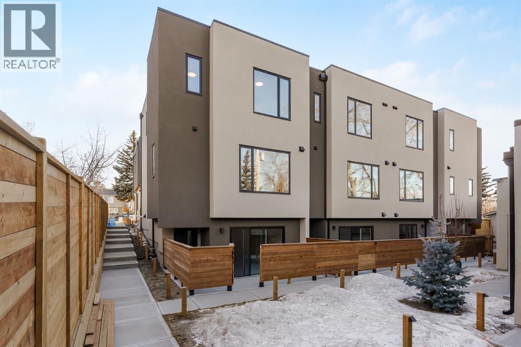 Single Family House for Sale in    Avenue SW Richmond Calgary 