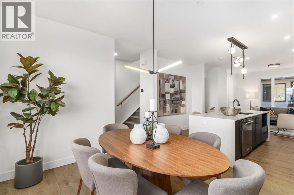 Single Family House for Sale in    Avenue SW Richmond Calgary 