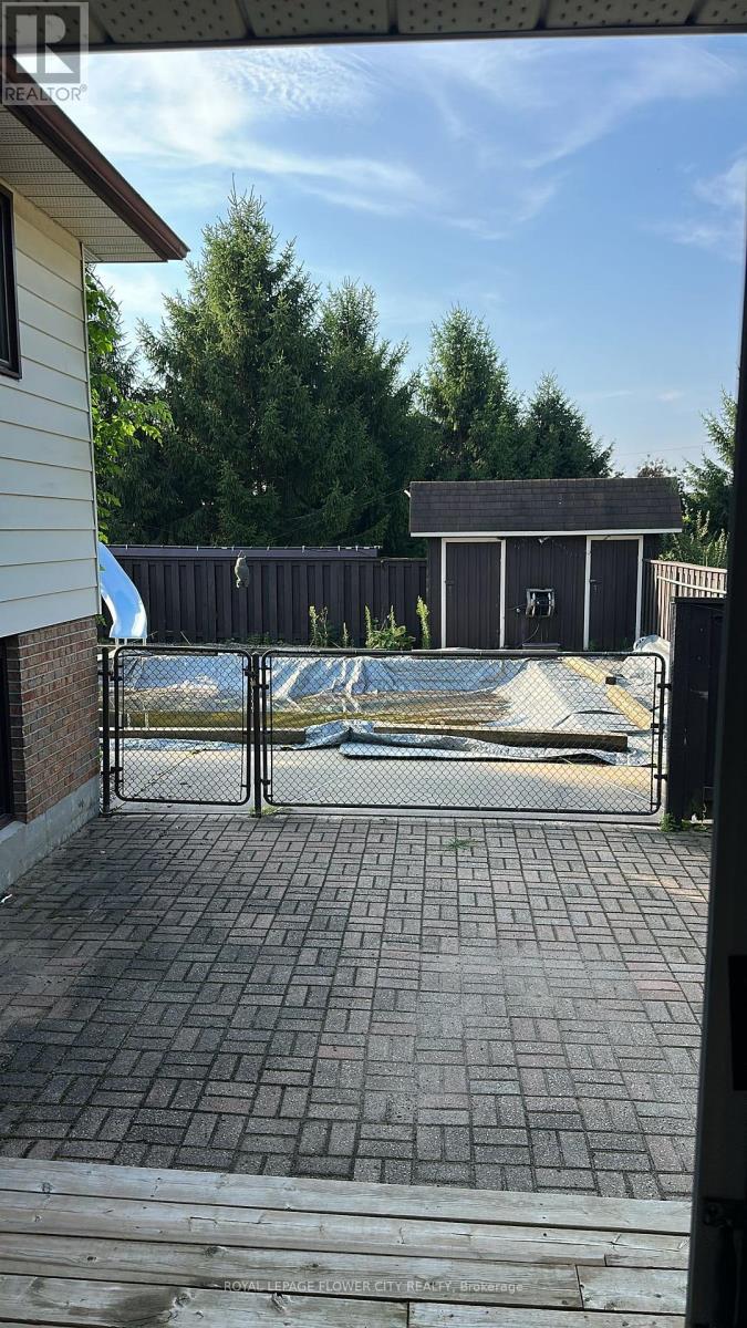 Photo 32 of 7076 5th Side Road N, Innisfil ON