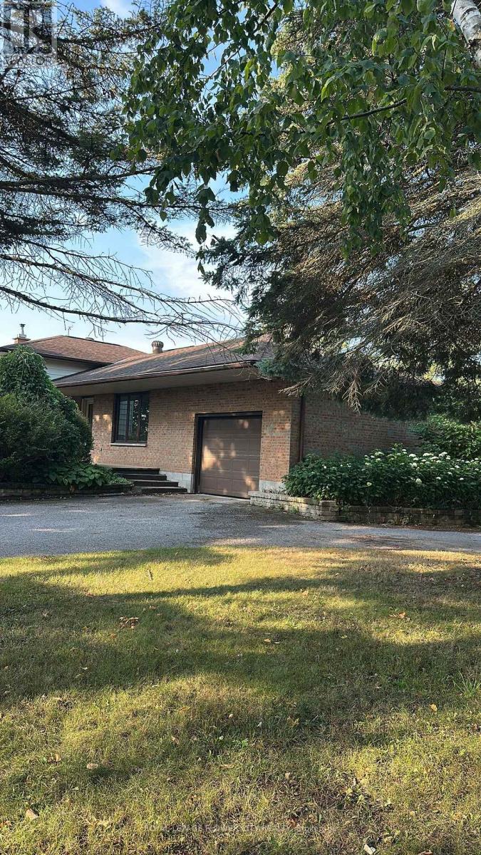 Photo 4 of 7076 5th Side Road N, Innisfil ON