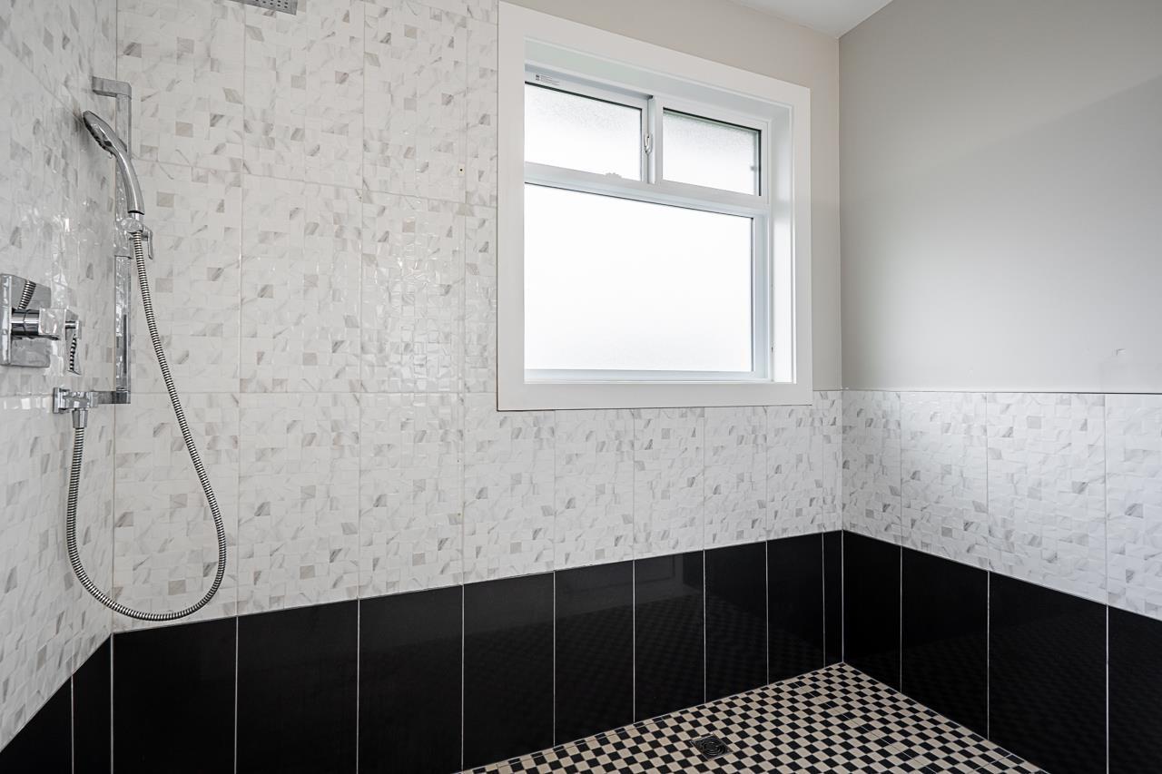 Photo 18 of 32925 Peebles Drive, Mission BC