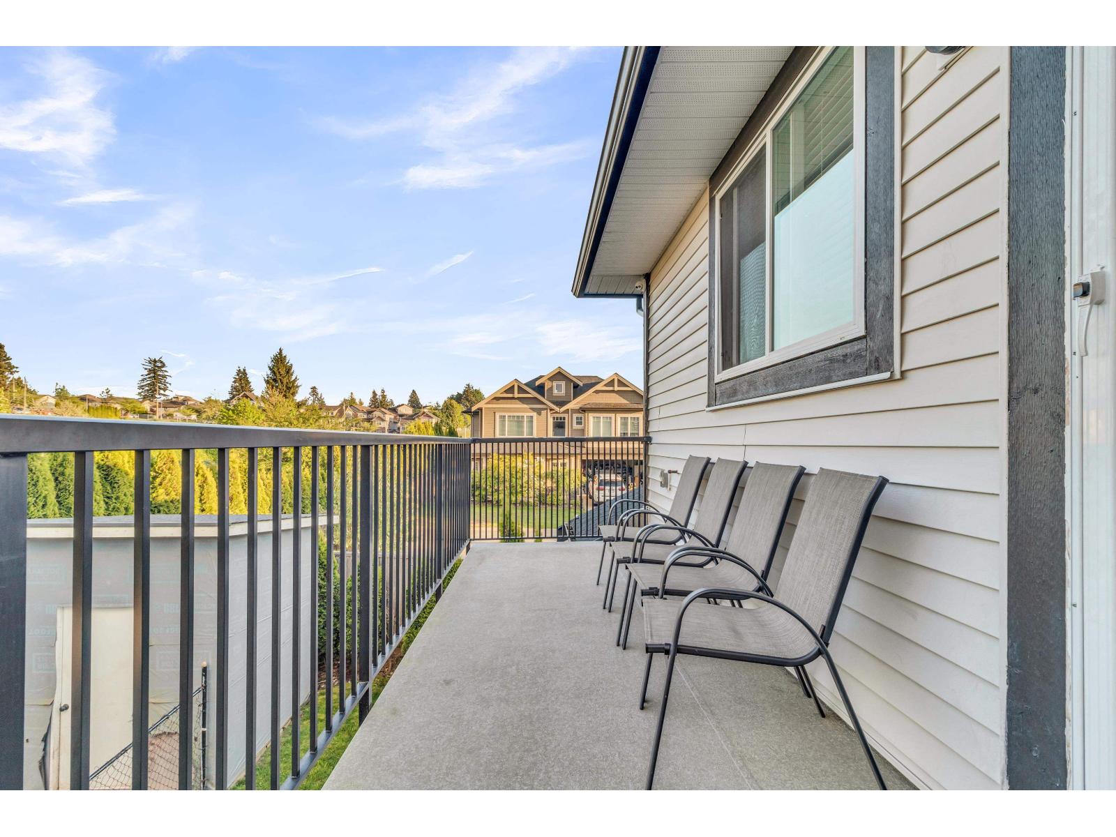 Photo 7 of 32925 Peebles Drive, Mission BC