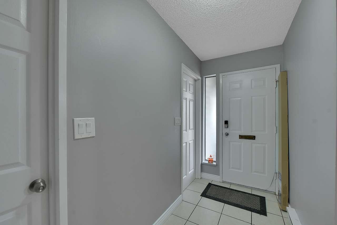 Photo 7 of 105 13880 74 Avenue, Surrey BC