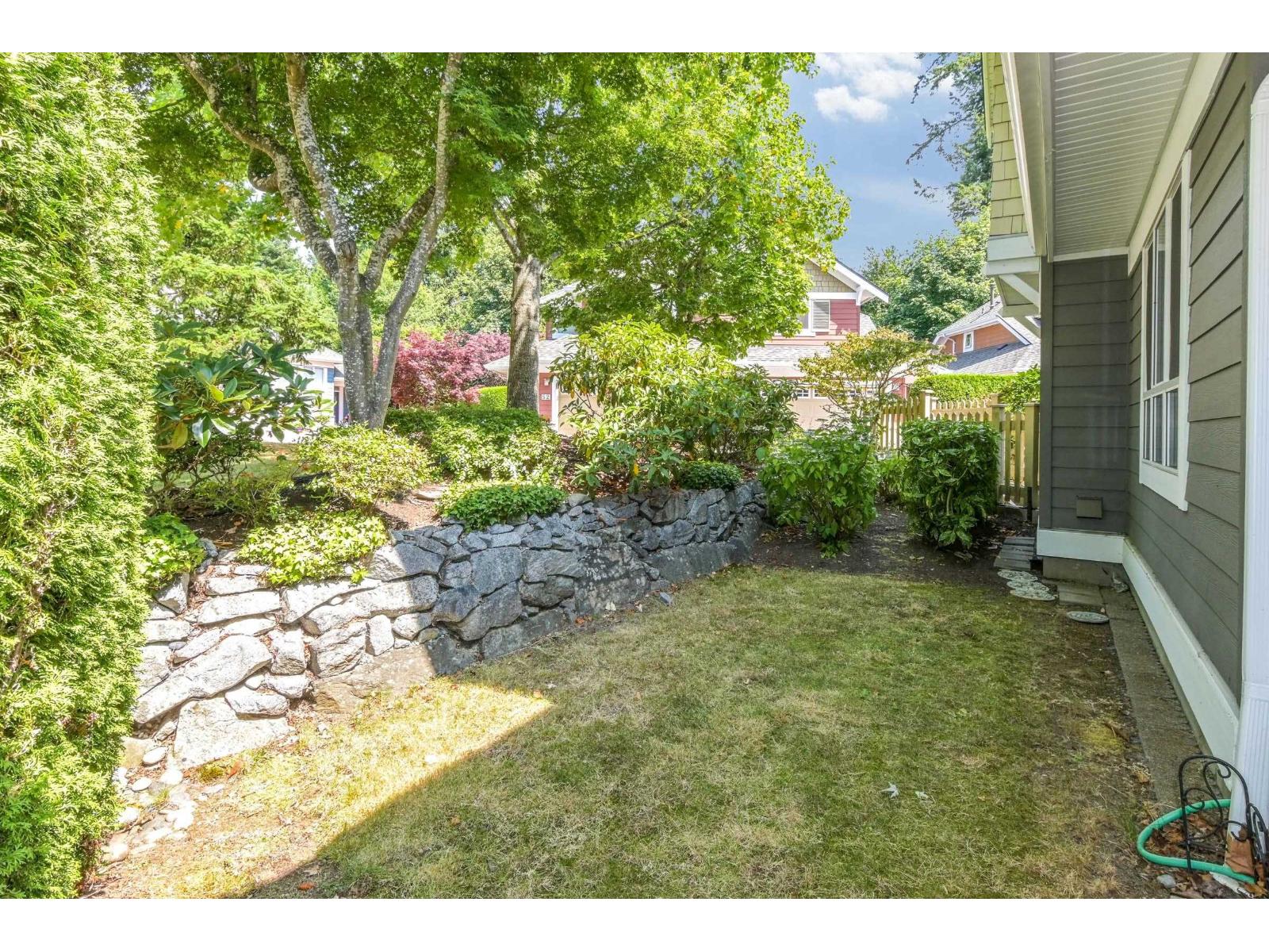 Photo 6 of 45 15055 20 Avenue, Surrey BC
