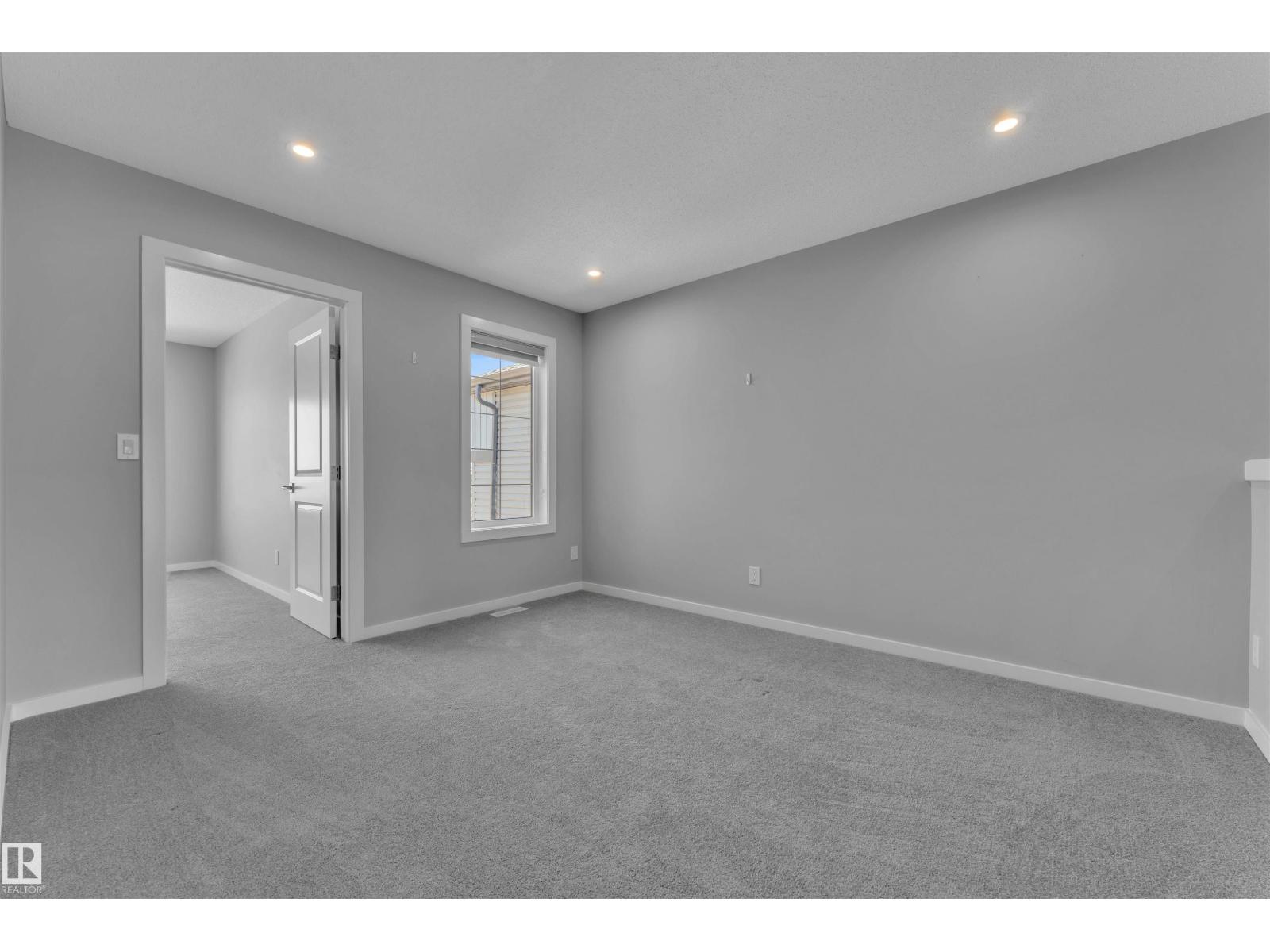 Photo 21 of 611 31 Av Nw, Edmonton AB