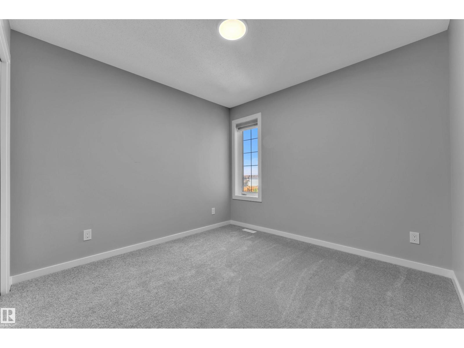 Photo 26 of 611 31 Av Nw, Edmonton AB