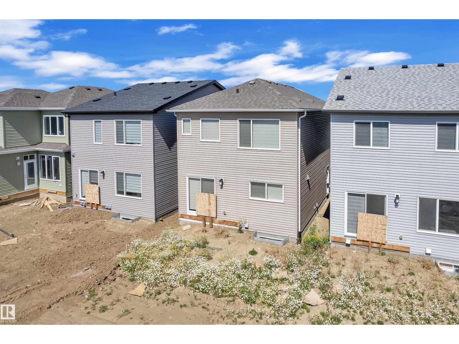 Photo 43 of 611 31 Av Nw, Edmonton AB