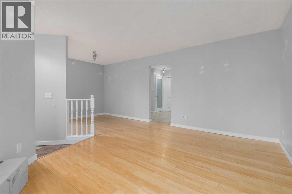 Single Family House Bungalow for Sale in  Woodglen Close SW Woodbine Calgary 
