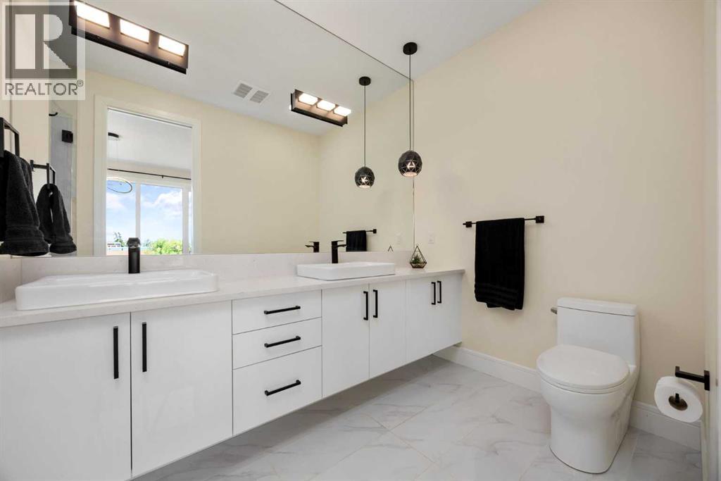 Single Family House for Sale in   Spruce Drive SW Spruce Cliff Calgary 