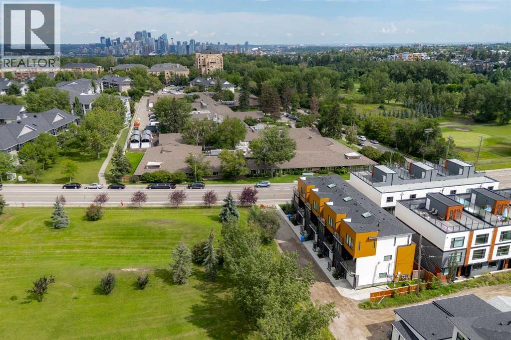 Single Family House for Sale in   Spruce Drive SW Spruce Cliff Calgary 
