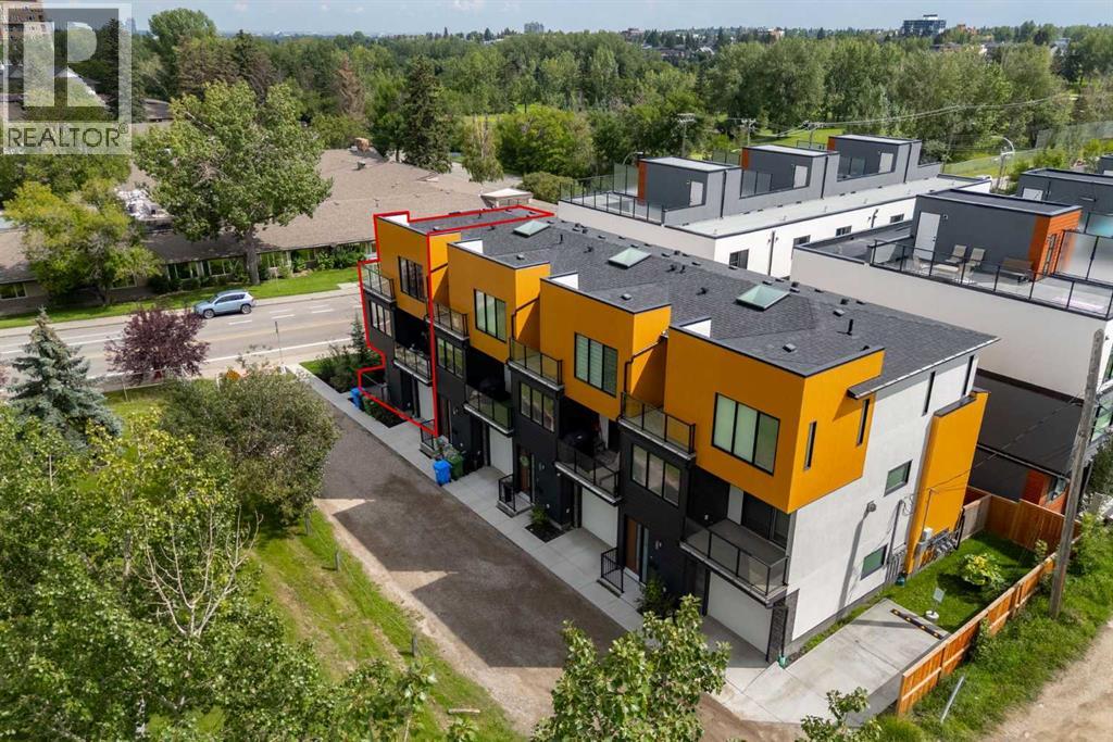 Single Family House for Sale in   Spruce Drive SW Spruce Cliff Calgary 