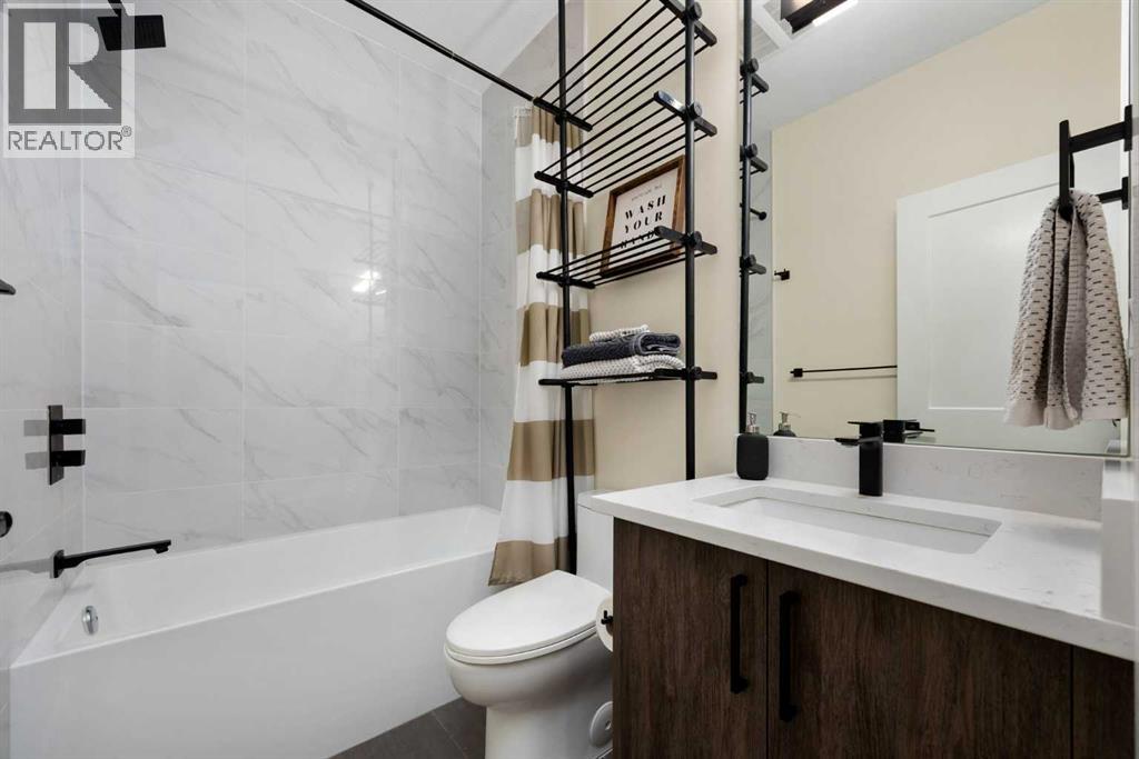 Single Family House for Sale in   Spruce Drive SW Spruce Cliff Calgary 
