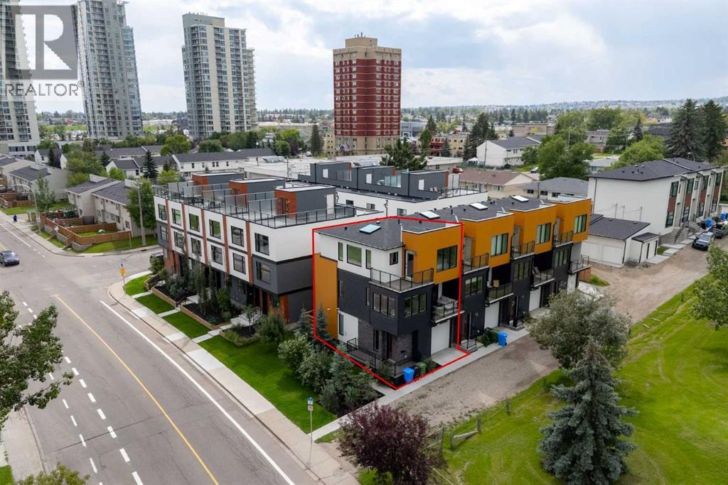 Single Family House for Sale in   Spruce Drive SW Spruce Cliff Calgary 