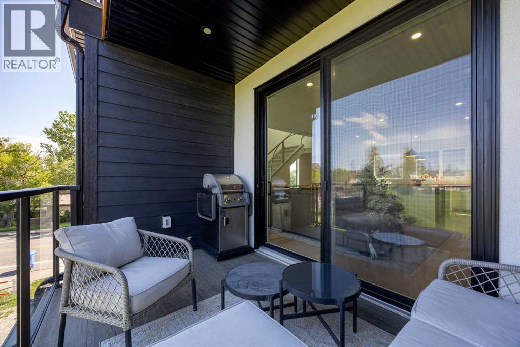 Single Family House for Sale in   Spruce Drive SW Spruce Cliff Calgary 