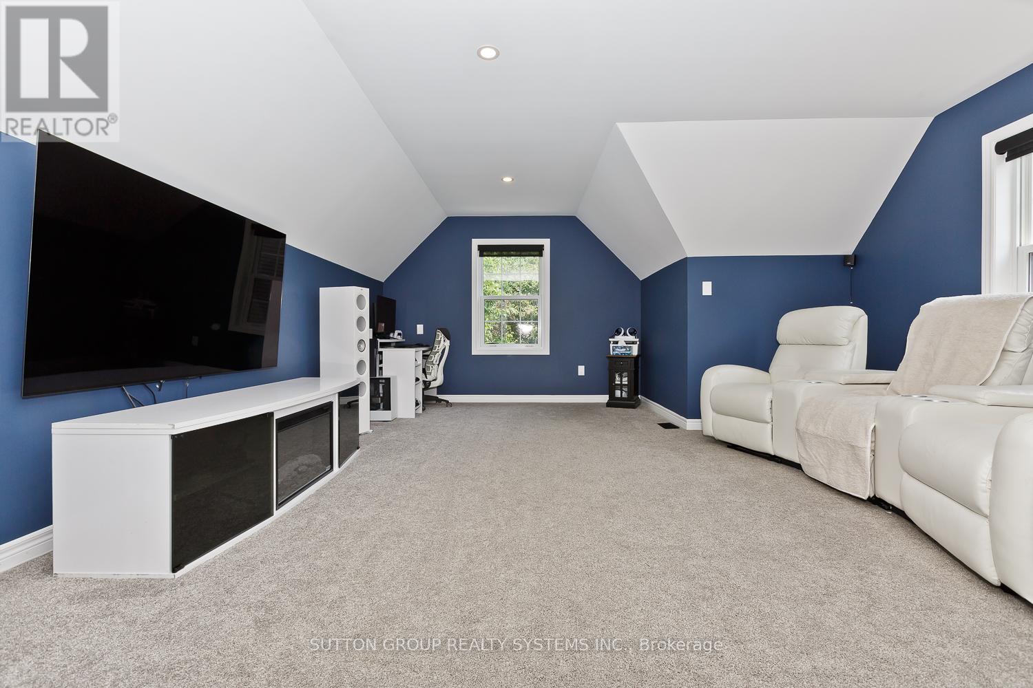 Photo 27 of 243 Christie Street, Guelph Eramosa ON