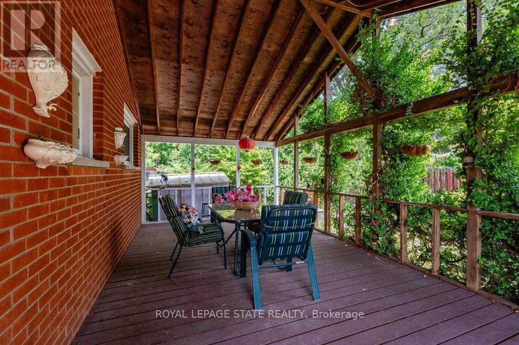 Photo 46 of 109 West 31st Street, Hamilton ON