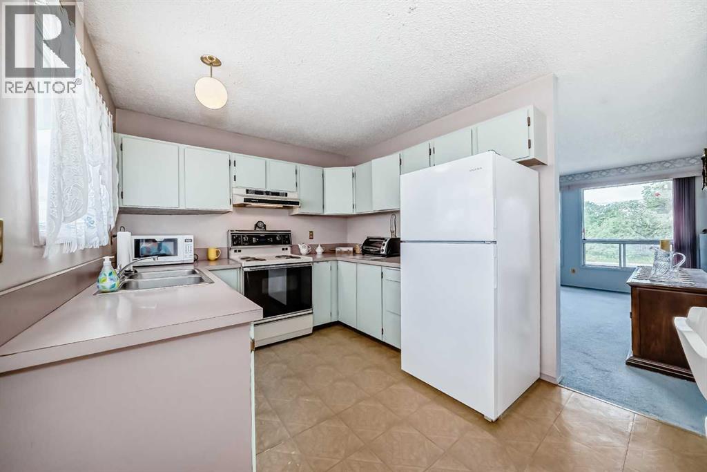 Single Family House Bungalow for Sale in  Fallswater Road NE Falconridge Calgary 