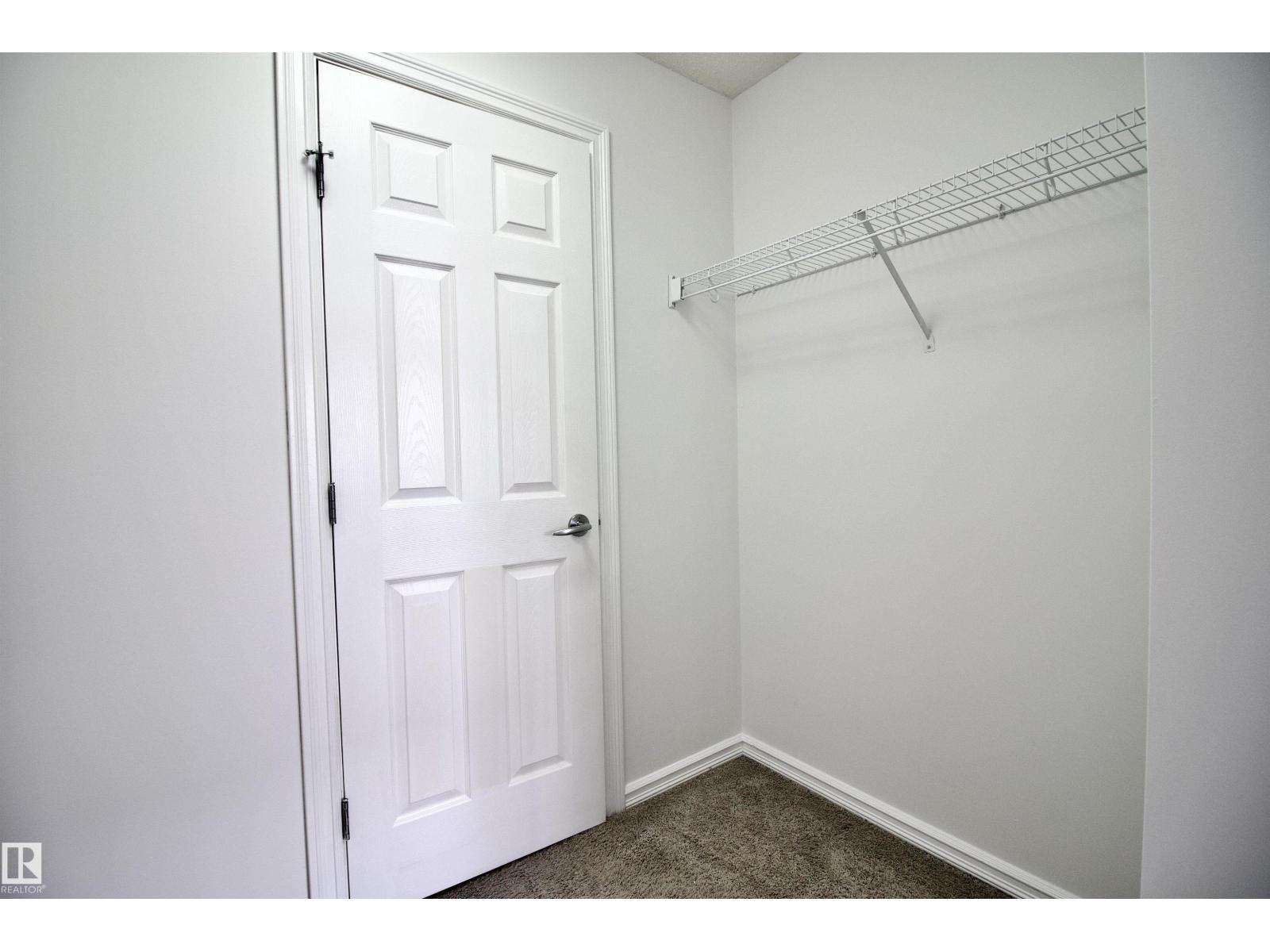 Photo 33 of 102 2203 44 Av Nw, Edmonton AB
