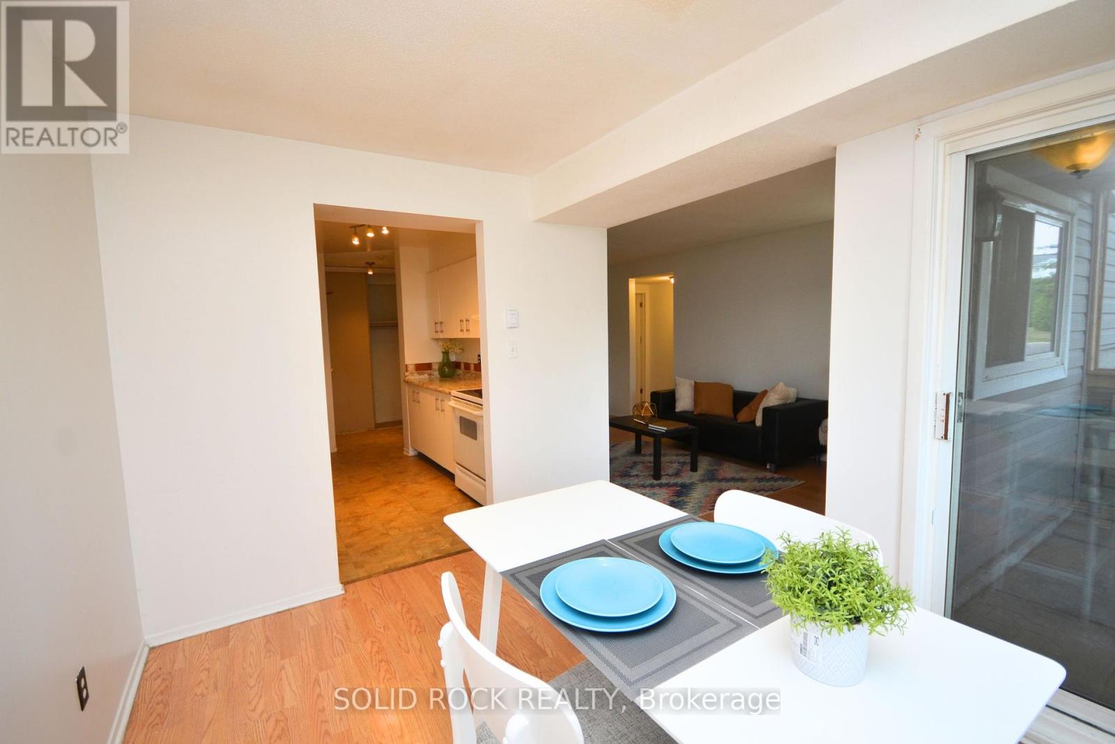 Photo 13 of 124 316 Lorry Greenberg Drive, Ottawa ON
