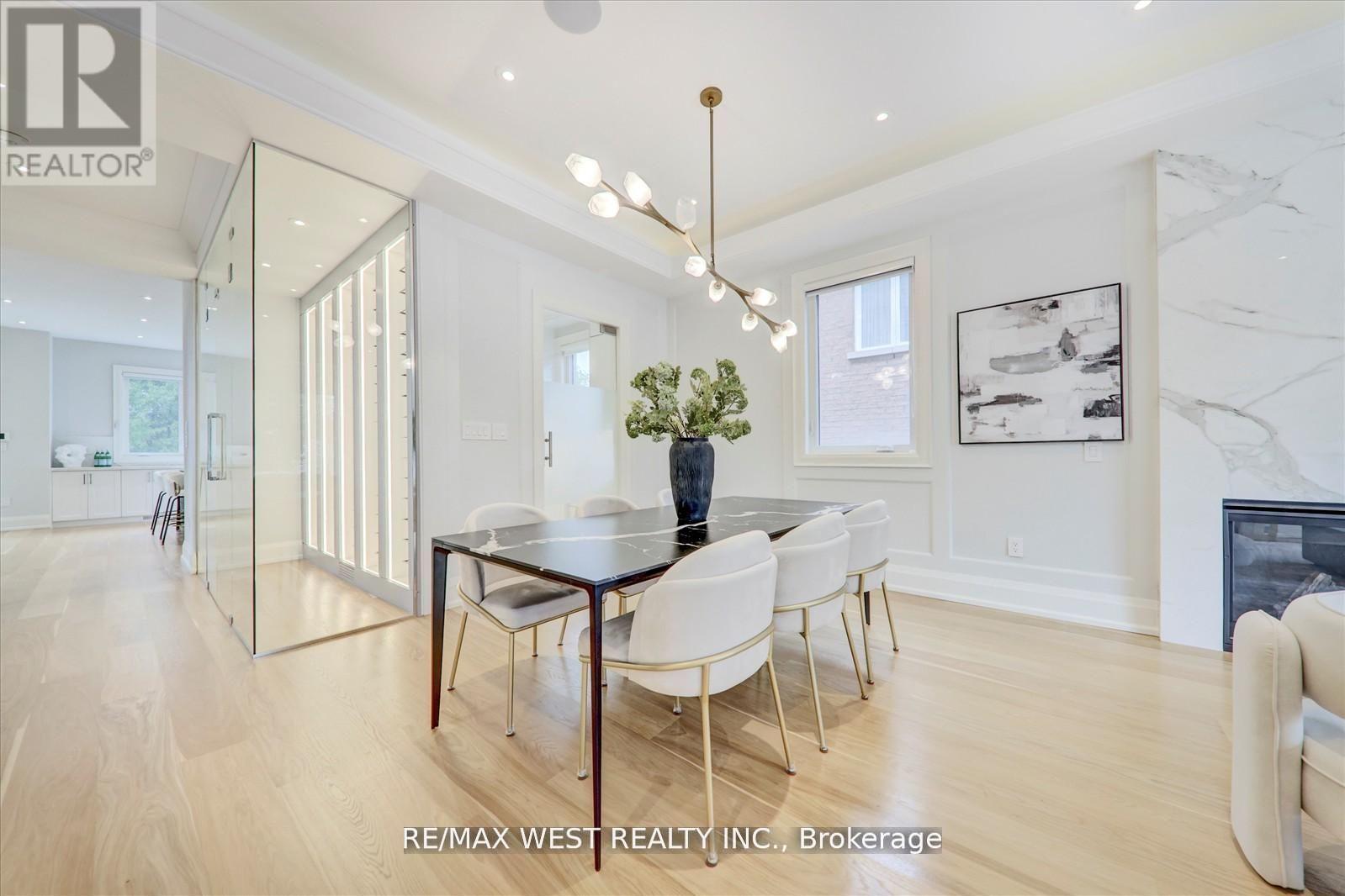 Photo 27 of 232 Ellerslie Avenue, Toronto ON
