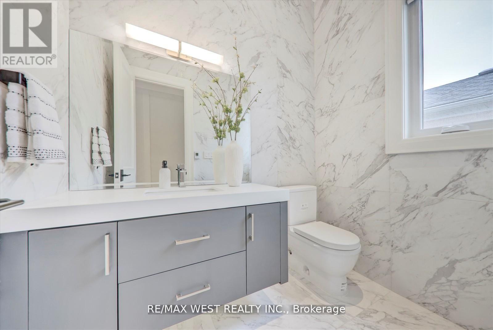 Photo 47 of 232 Ellerslie Avenue, Toronto ON