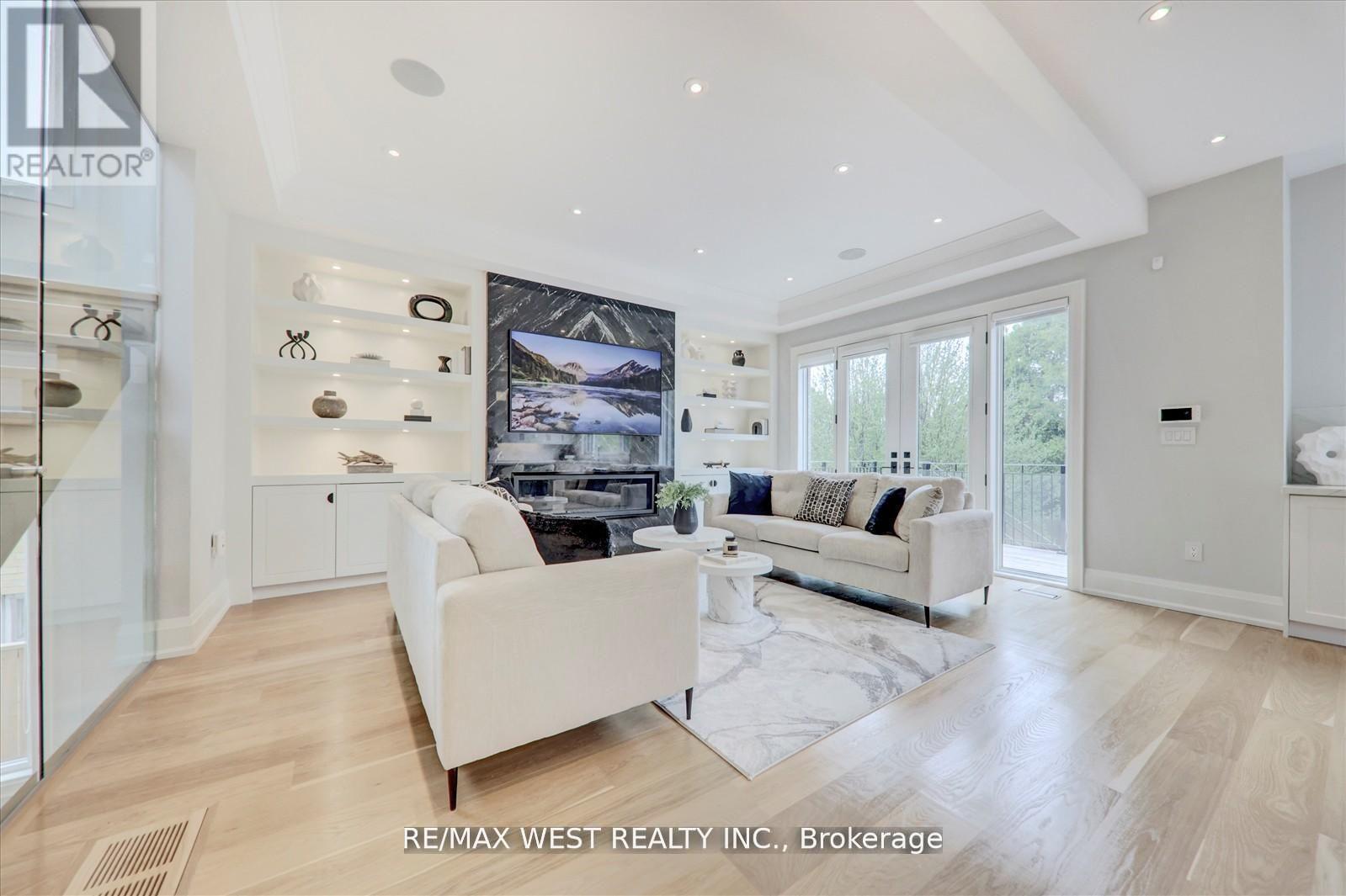 Photo 48 of 232 Ellerslie Avenue, Toronto ON