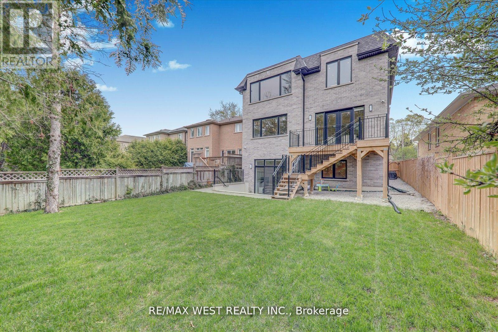 Photo 9 of 232 Ellerslie Avenue, Toronto ON