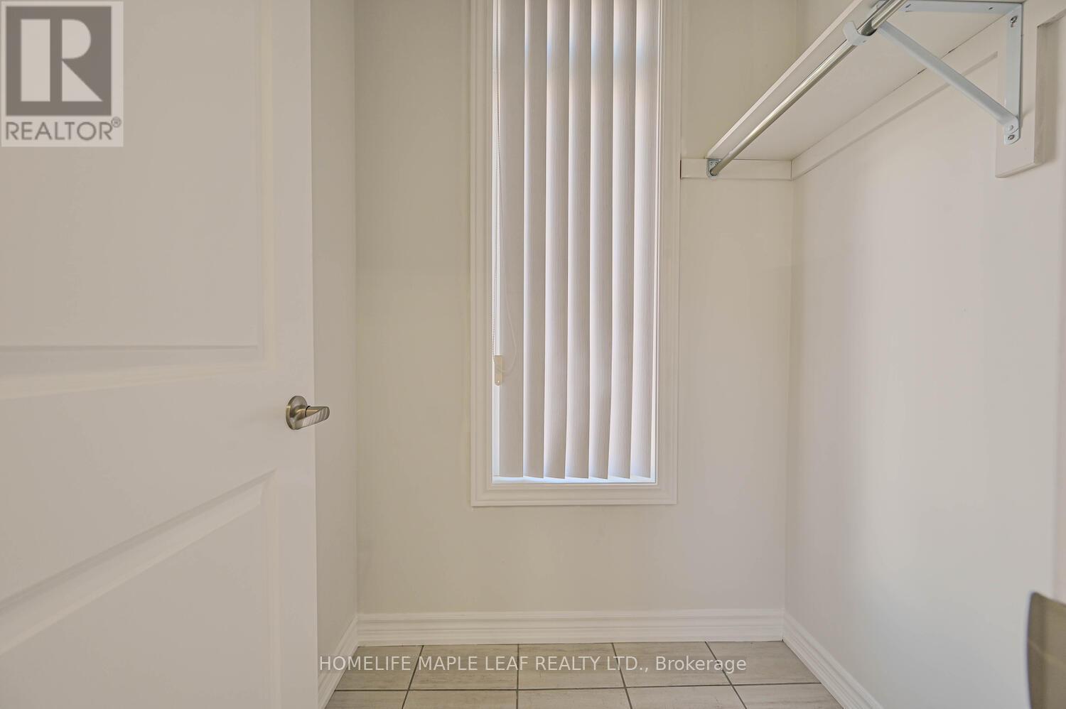 Photo 22 of 28 Gemma Place, Brampton ON
