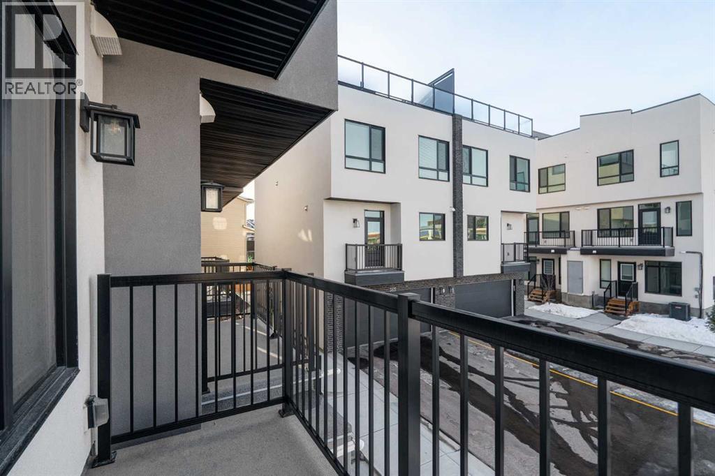 Single Family House for Sale in  sage hill Rise NW Sage Hill Calgary 