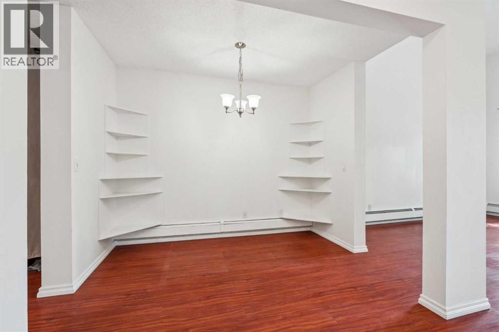 Single Family House for Sale in    Avenue SW Altadore Calgary 