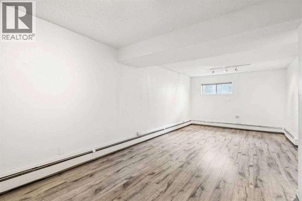Single Family House for Sale in    Avenue SW Altadore Calgary 
