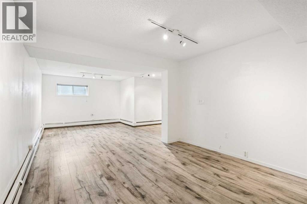 Single Family House for Sale in    Avenue SW Altadore Calgary 