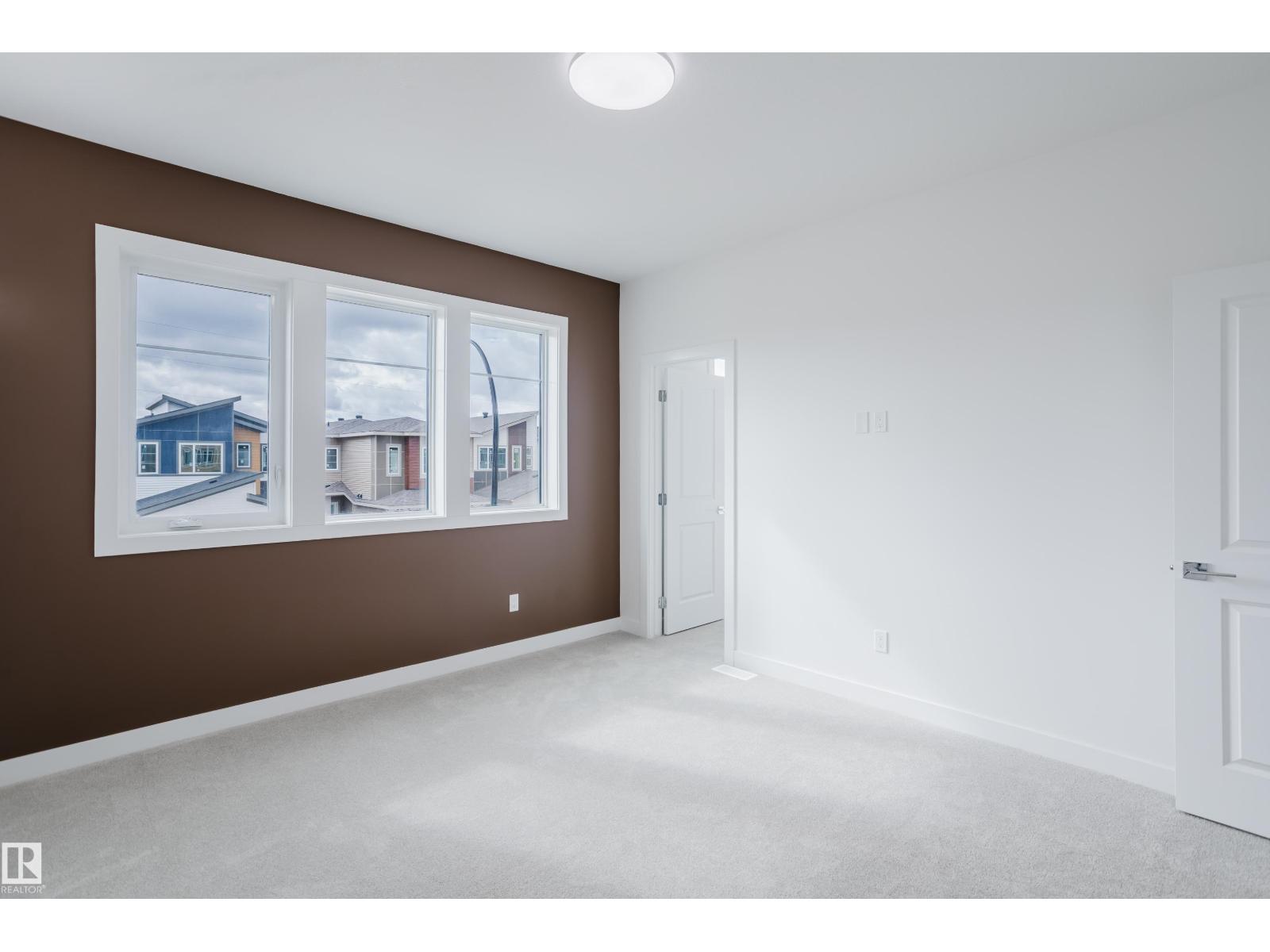 Photo 31 of 235 25 St Sw, Edmonton AB
