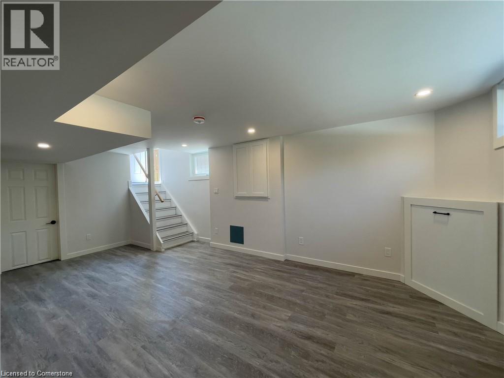 Photo 2 of 15 Champlain Avenue Unit Lower, Hamilton ON