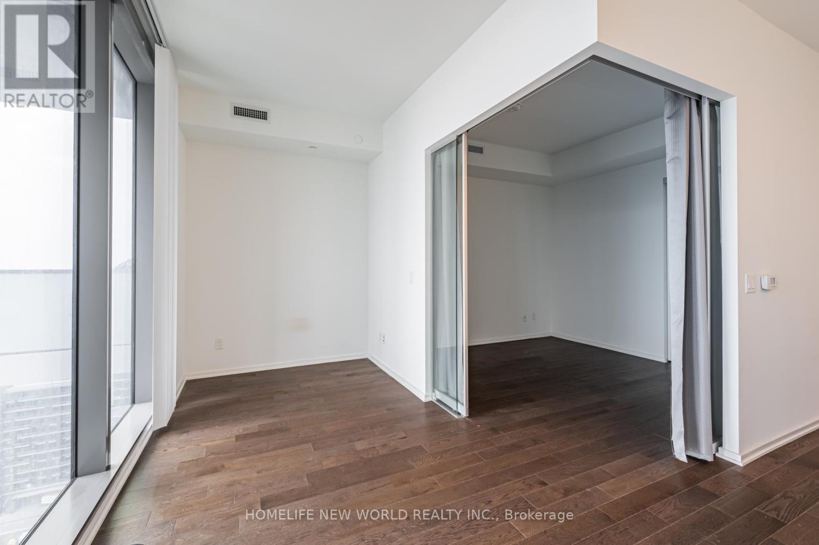 Photo 13 of 2606 16 Bonnycastle Street, Toronto ON